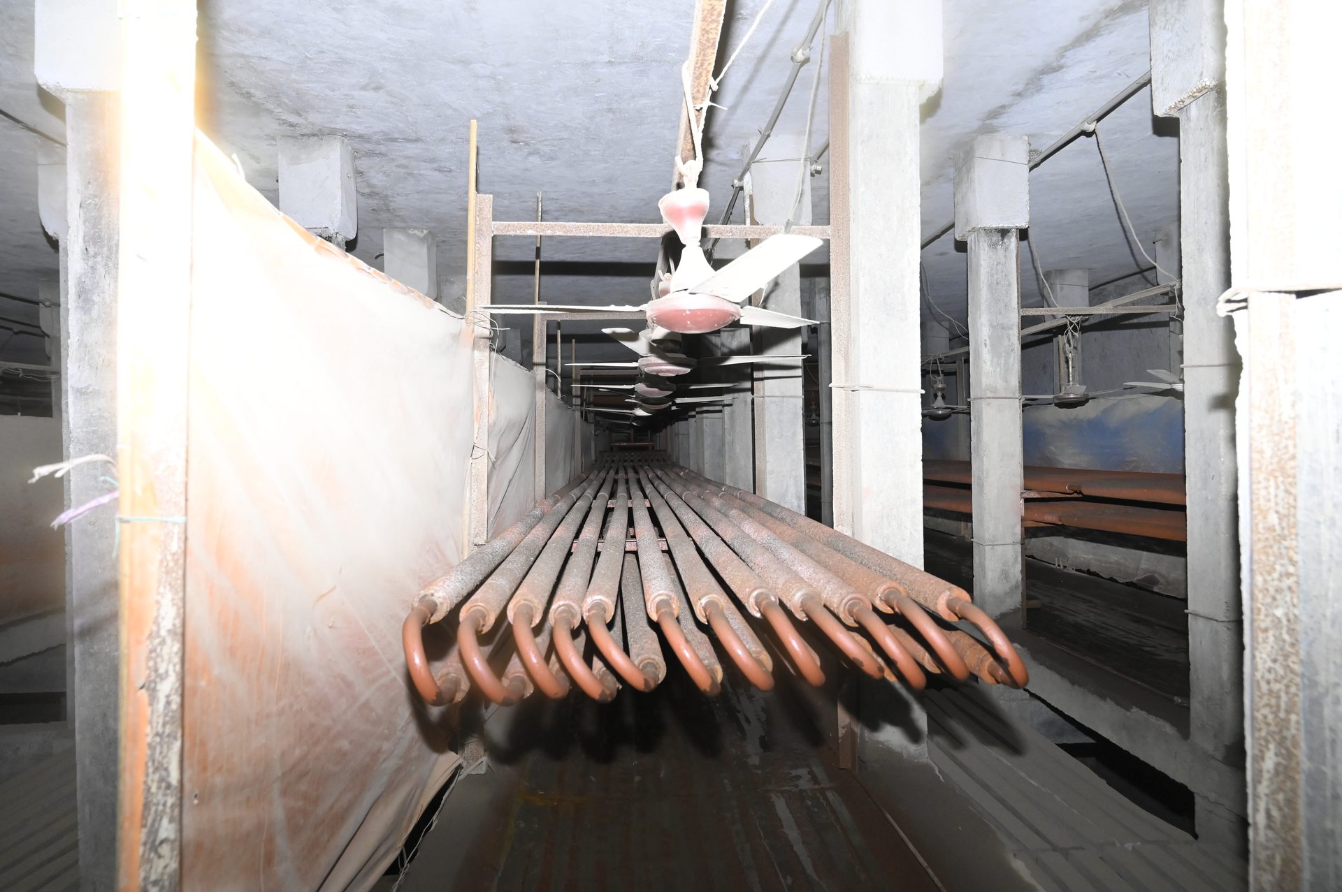 Refrigeration cooling coils